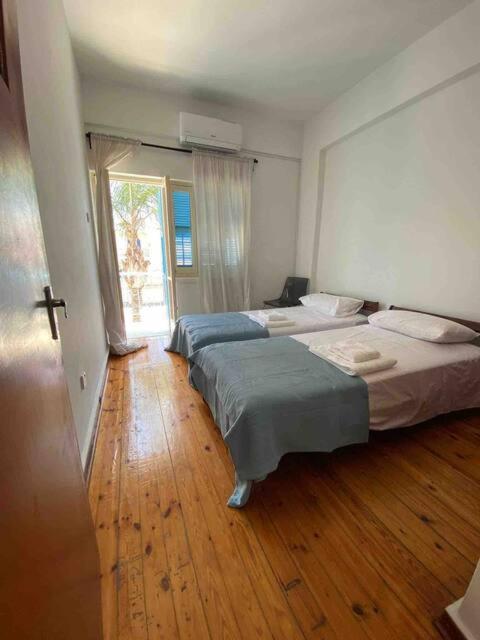 2 Bedroom Apt In Ermou 4 Minute Walk Beach 拉纳卡 外观 照片