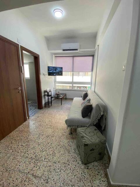 2 Bedroom Apt In Ermou 4 Minute Walk Beach 拉纳卡 外观 照片